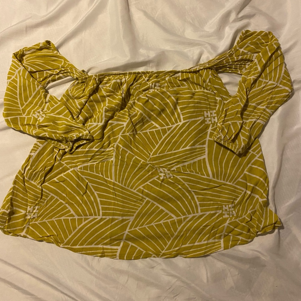Hawaiis Finest Top